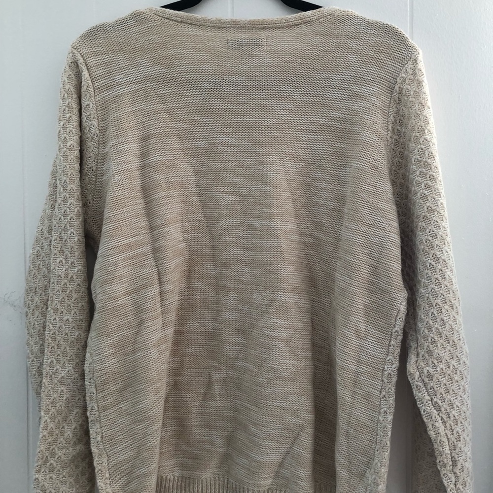 🌷Cream sweater - Picture 5 of 9